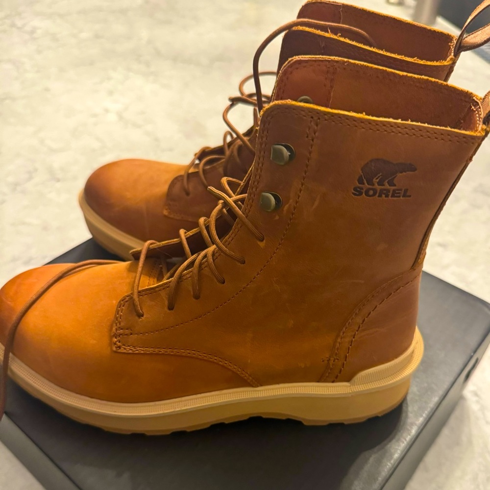 Sorrel Hi-Line Lace Boots-New-Size 9